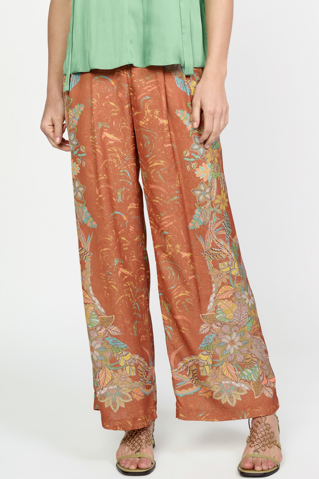 Rust Boarder Print Pants