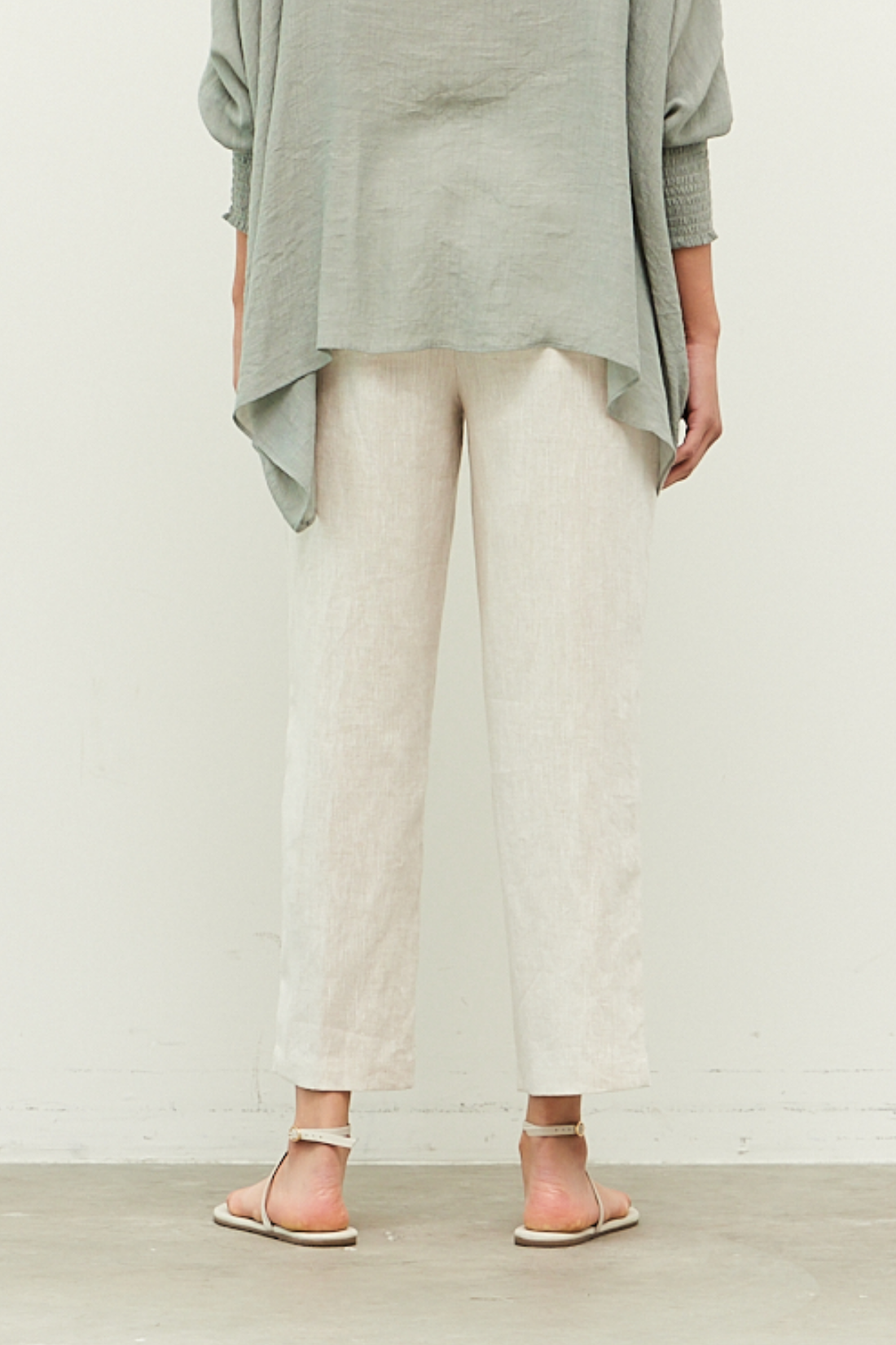 Greige Taper leg Linen Pants