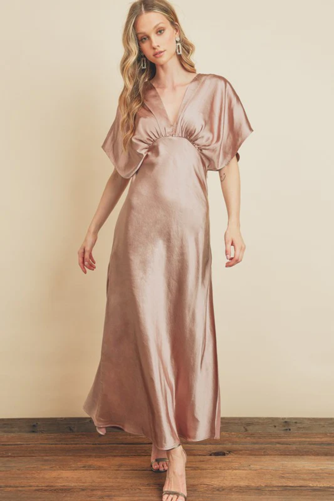 Mauve Satin Blouson Maxi Short Sleeve Dress