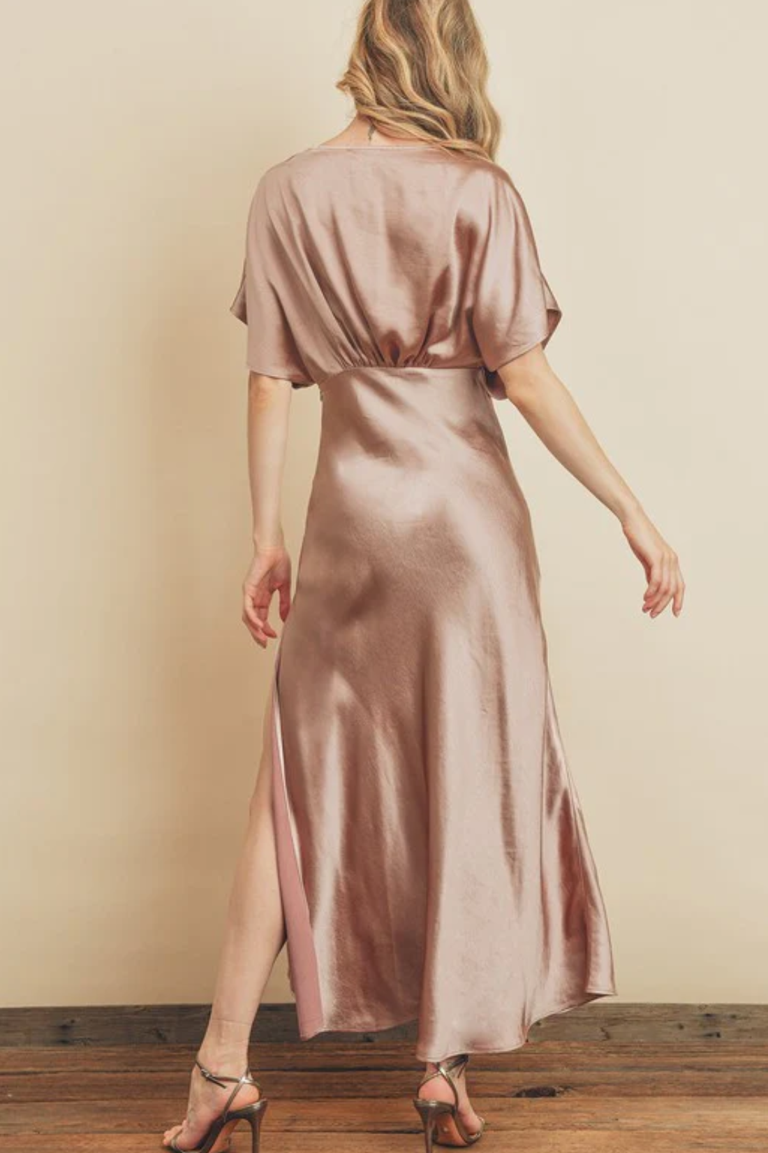 Mauve Satin Blouson Maxi Short Sleeve Dress